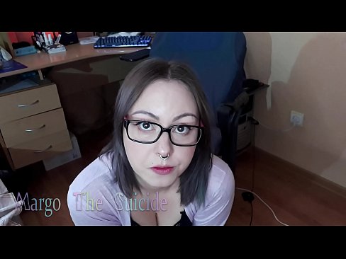 ❤️ Sexy Girl mit Brille saugt Dildo tief vor der Kamera ❌ Quality porn bei de.kutjeporno.ru ﹏